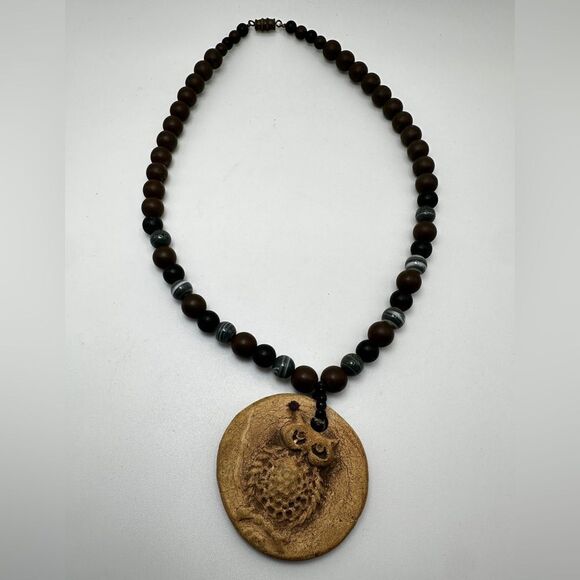 16" Vintage ceramic owl pendant with some gray agate beaded necklace! - Picture 2 of 9